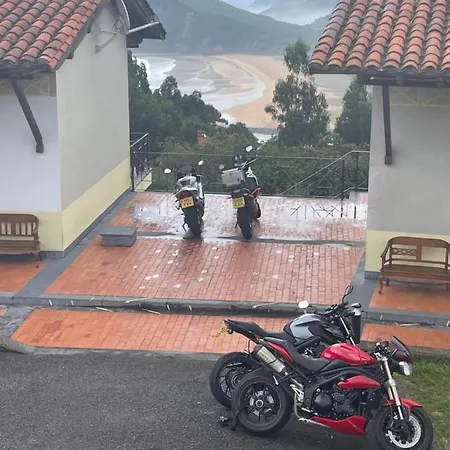 アパート Monterodiles