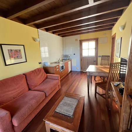 アパート Monterodiles